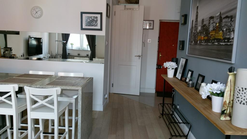 Zamkowy Apartment Old Town Варшава Екстер'єр фото