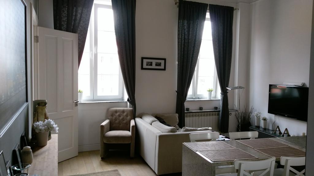Zamkowy Apartment Old Town Варшава Екстер'єр фото